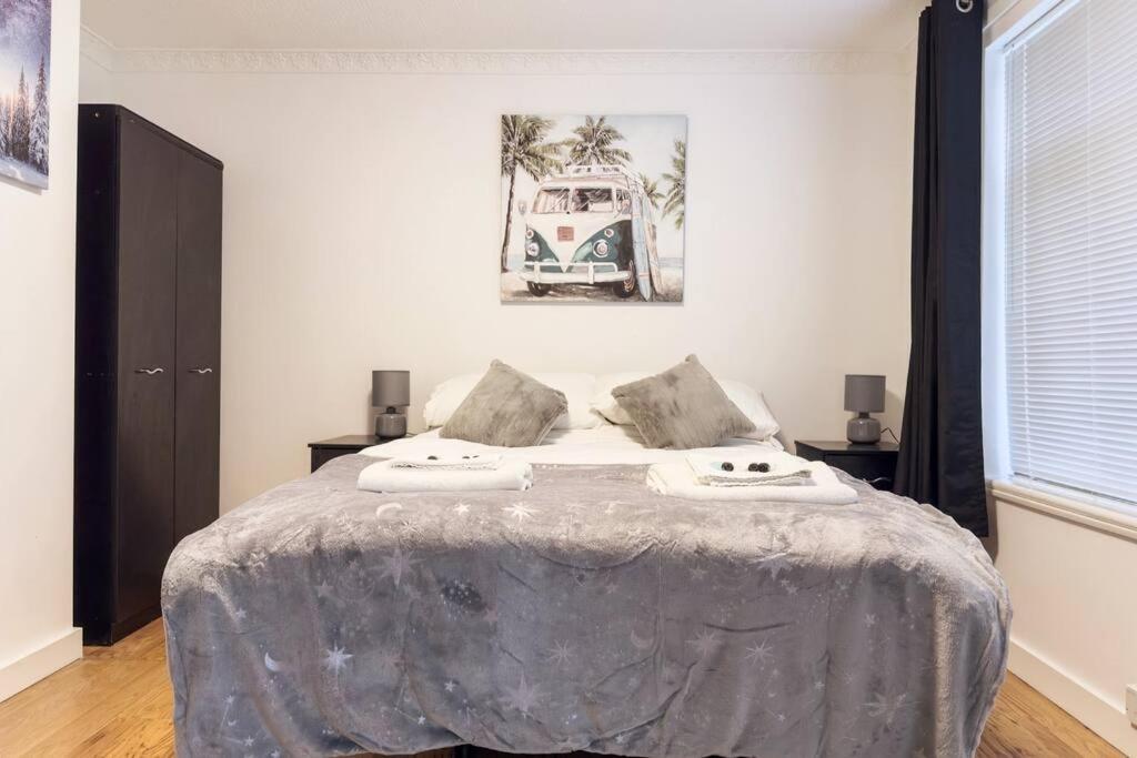רוקינגהם Immaculate 5 Bedroom House מראה חיצוני תמונה